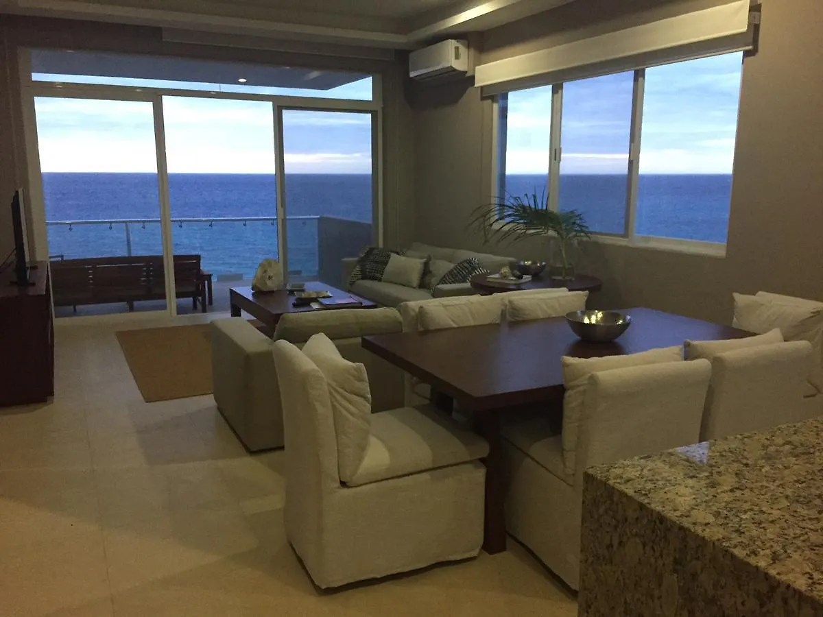 Deck 12 Hotel Cozumel Apartment